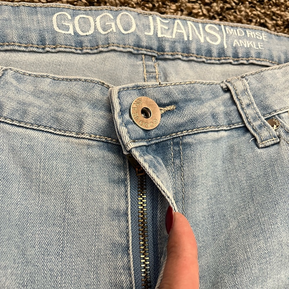 Gogo Jeans Ripped, Distressed Women's Light Blue - Picture 3 of 8